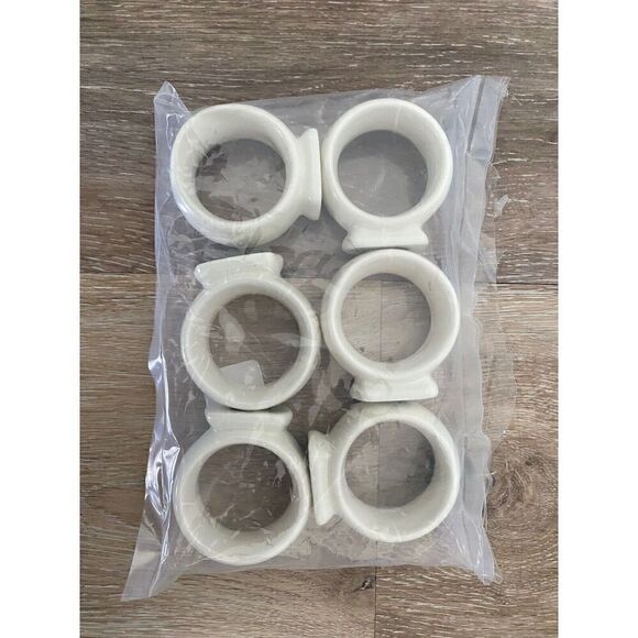 Christmas Holly Berry Ceramic Napkin Ring Set Of 6 - Picture 3 of 4